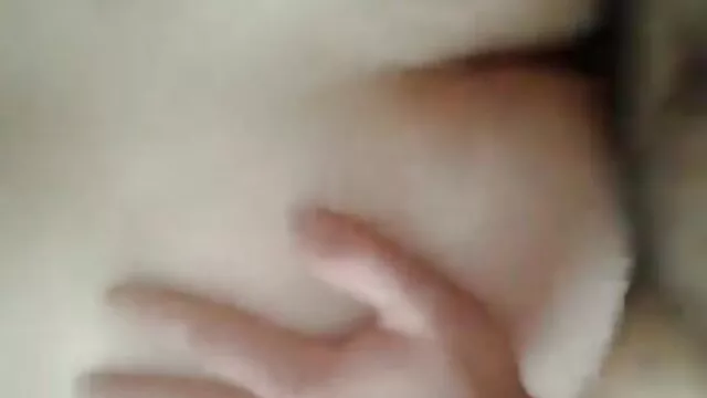 الديوث الزوج تجد أفضل صديق لقطات سكسيه اجنبيه اللعنة زوجته في المرحاض
