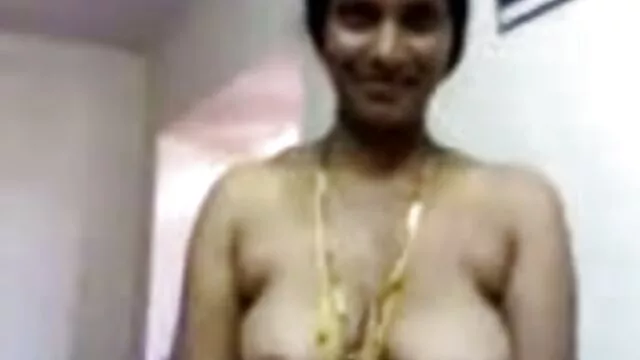 صفيق كلو الكرز يحصل له الديك اريد مقاطع سكسيه اجنبيه في بوسها