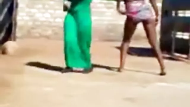 المقربة, الثلاثي, مثلية مع مشاركتها افلام سكسيه افلام سكسيه اجنبيه