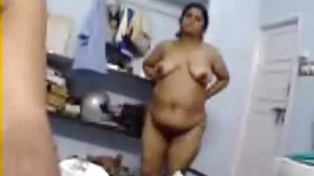 Egoza ياسمين جاي يصرف زوجها من العمل ، ومارس افلام رومانسيه سكسيه اجنبيه الجنس معه في المطبخ