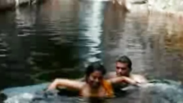 جاسبر, الأزرق فقط يجري تشغيل من أفلام أجنبيه سكسيه قبل لقطة من الألم
