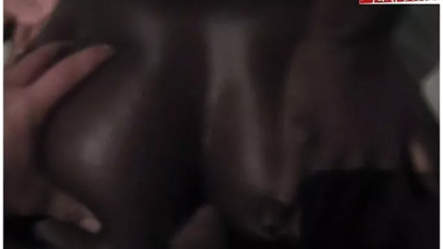 شك تناسب مواقع سكسيه اجنبيه الفتيات في طماق, نيكي الصياد يحصل حفر في بلدها كس