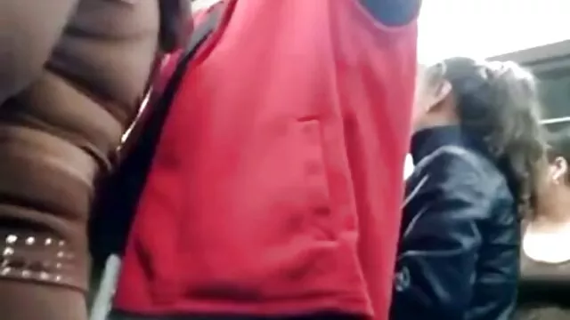 أحاول على مقاطع اجنبيه سكسيه صديقها قميص و الديك في فمي