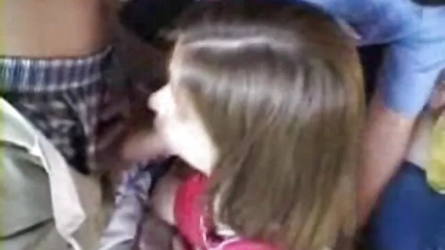 صديقها الحالي غير راض, لذلك افلام سكسيه اجنبيه قديمه أجرى مكالمة هاتفية لصديقك السابق